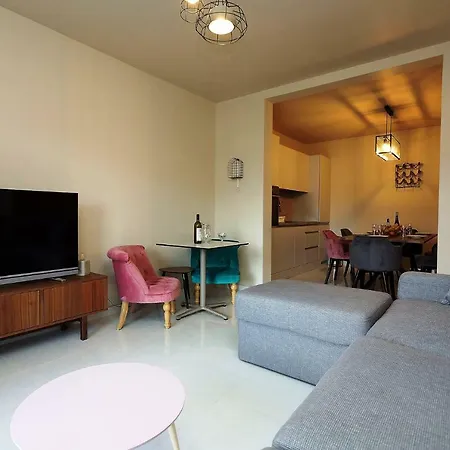 Apartment Goran